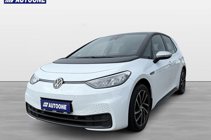 Hvid VW ID.3 fra 2021 set udefra