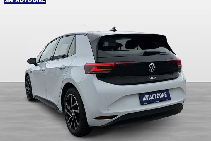 Hvid VW ID.3 fra 2021