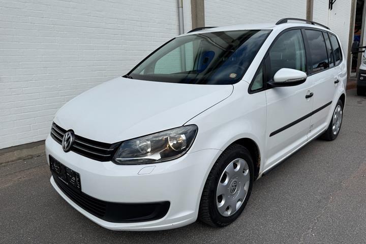 Hvid VW Touran fra 2011