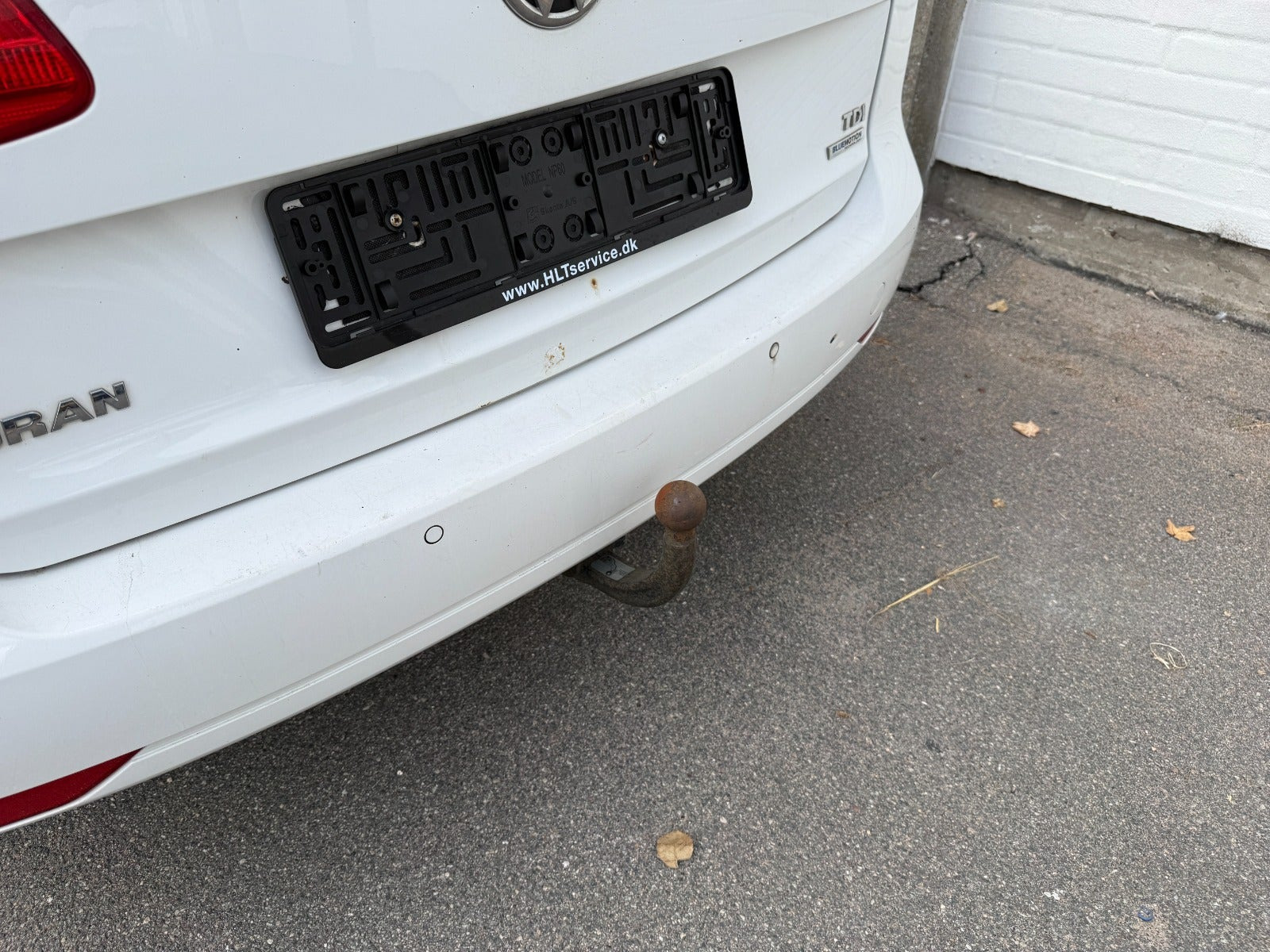 Hvid VW Touran fra 2011