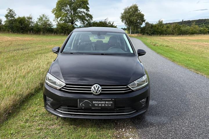 Sort VW Golf Sportsvan fra 2017