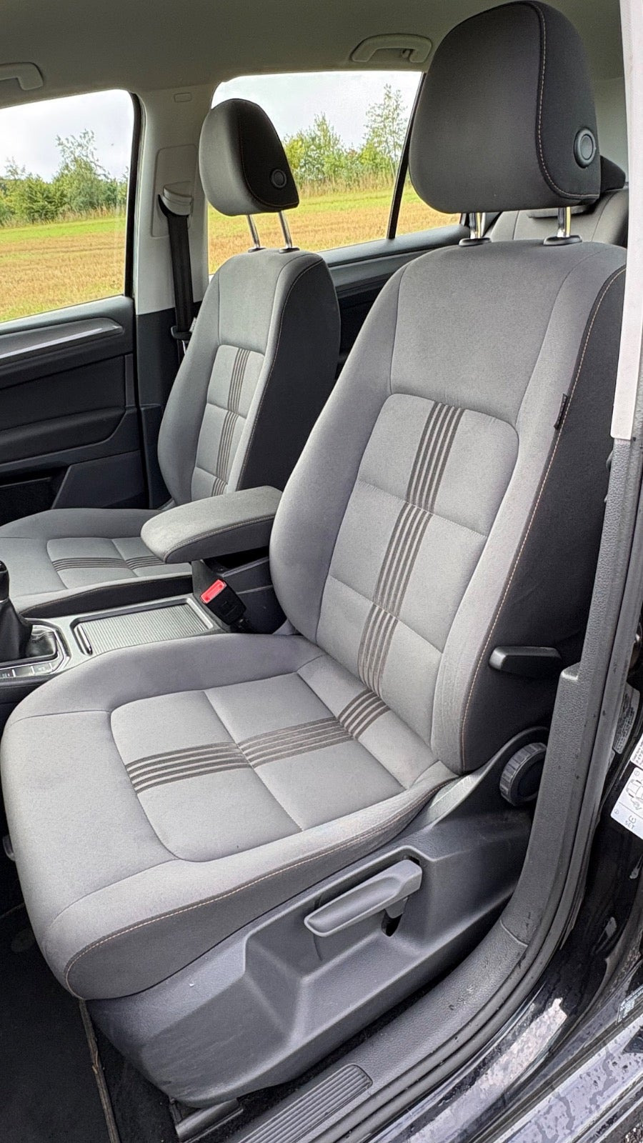 Sort VW Golf Sportsvan fra 2017