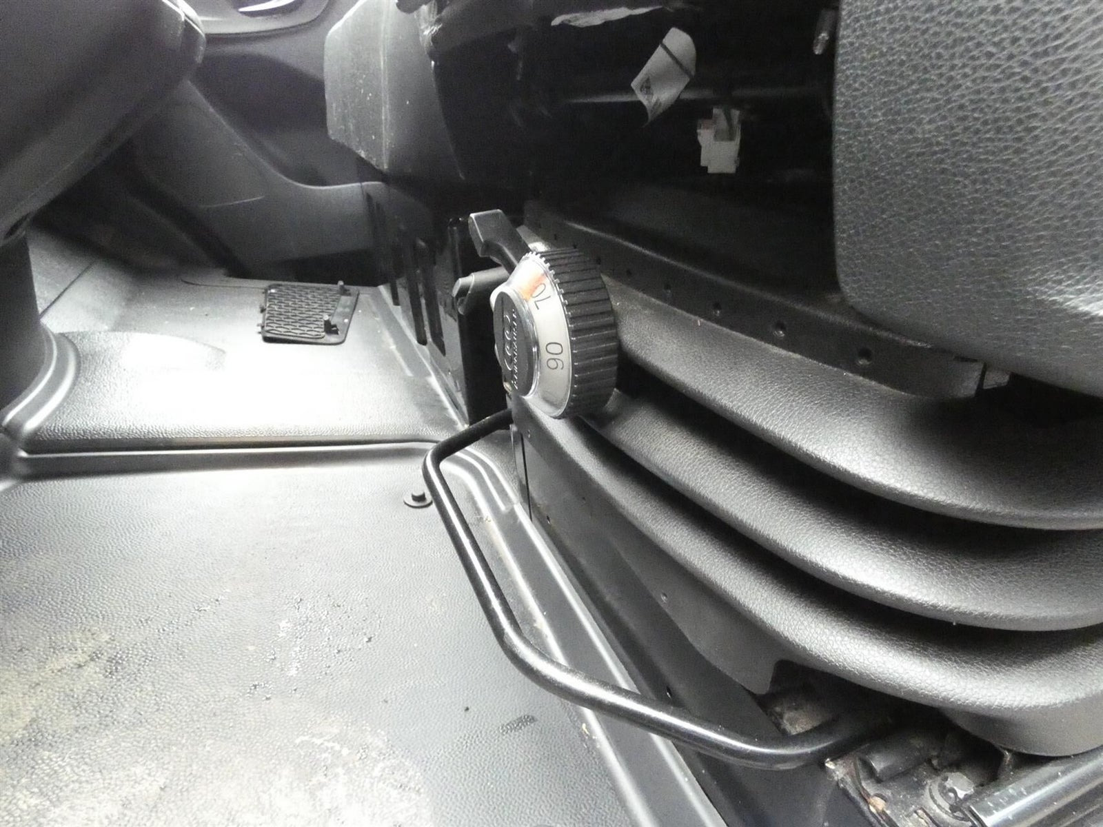 Sort Mercedes Sprinter 317 fra 2021
