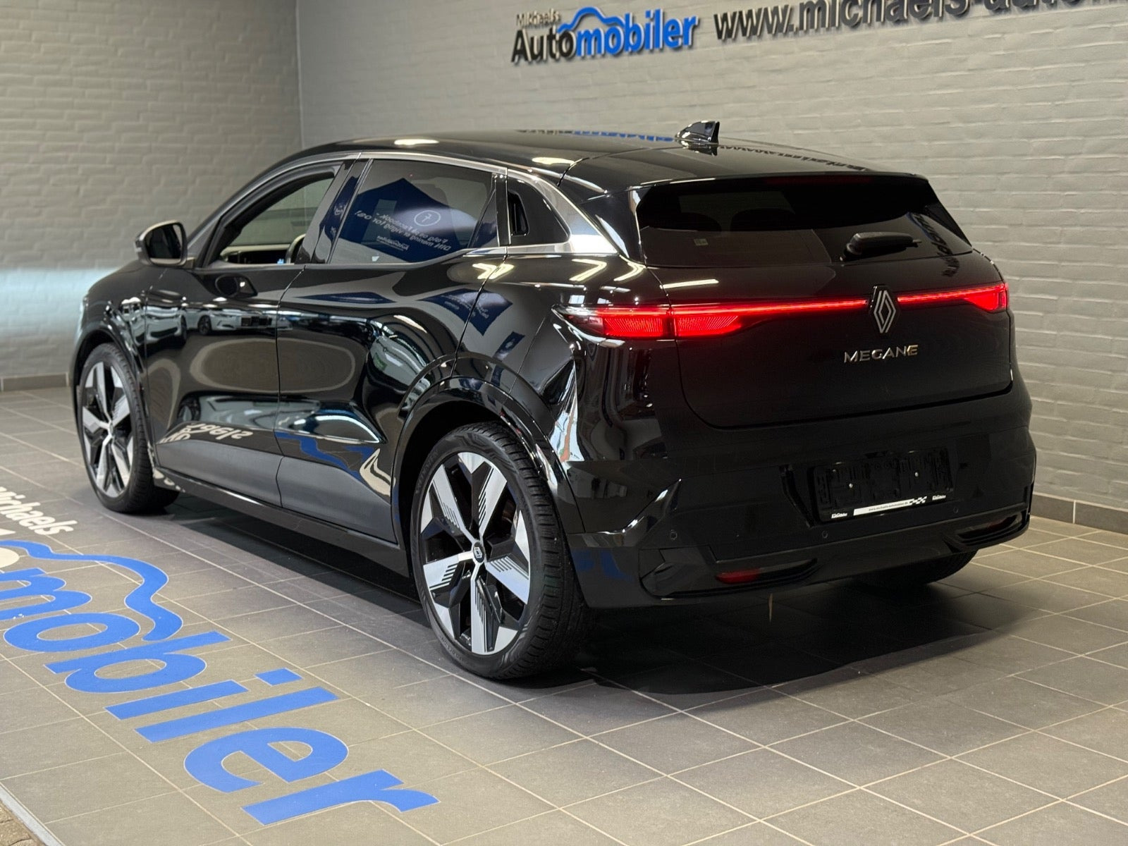 Sort Renault Megane E-Tech fra 2022