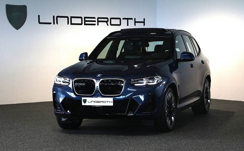 BMW iX3 Charged Plus M-Sport