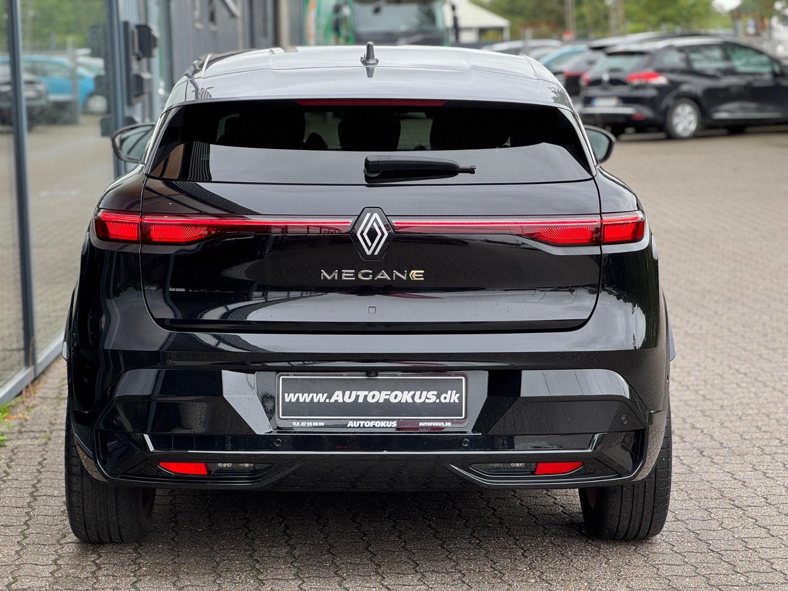 Sort Renault Megane E-Tech fra 2023