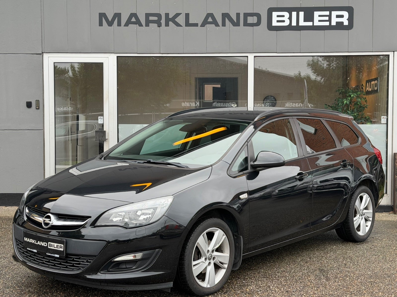 Opel Astra 1,4 T 140 Enjoy Sports Tourer
