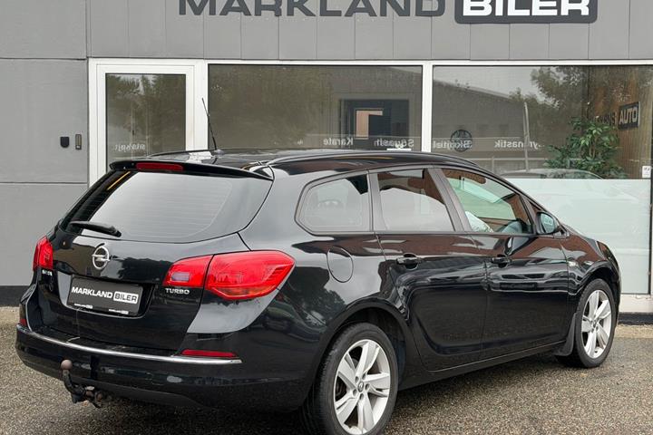undefined Opel Astra fra 2015