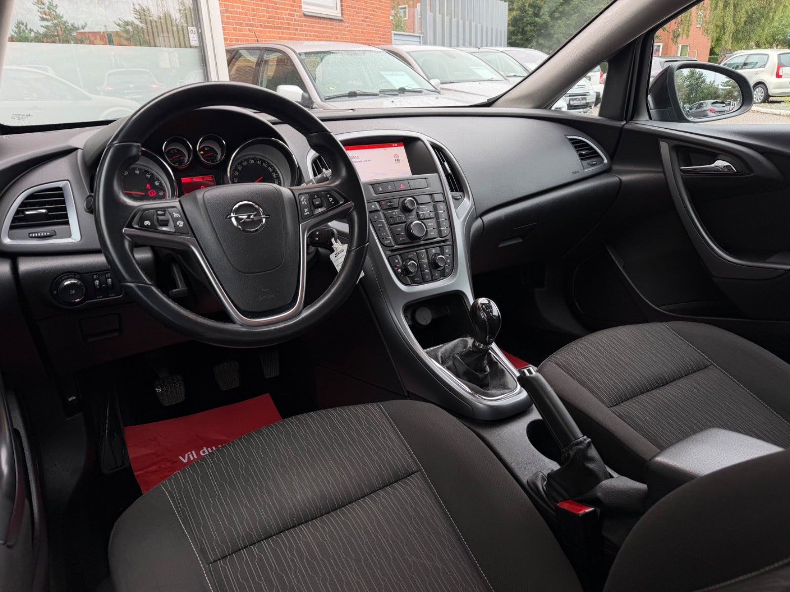 undefined Opel Astra fra 2015