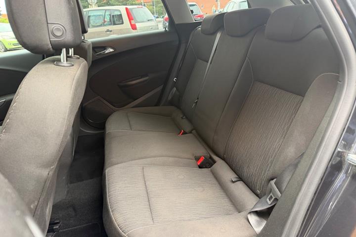 undefined Opel Astra fra 2015