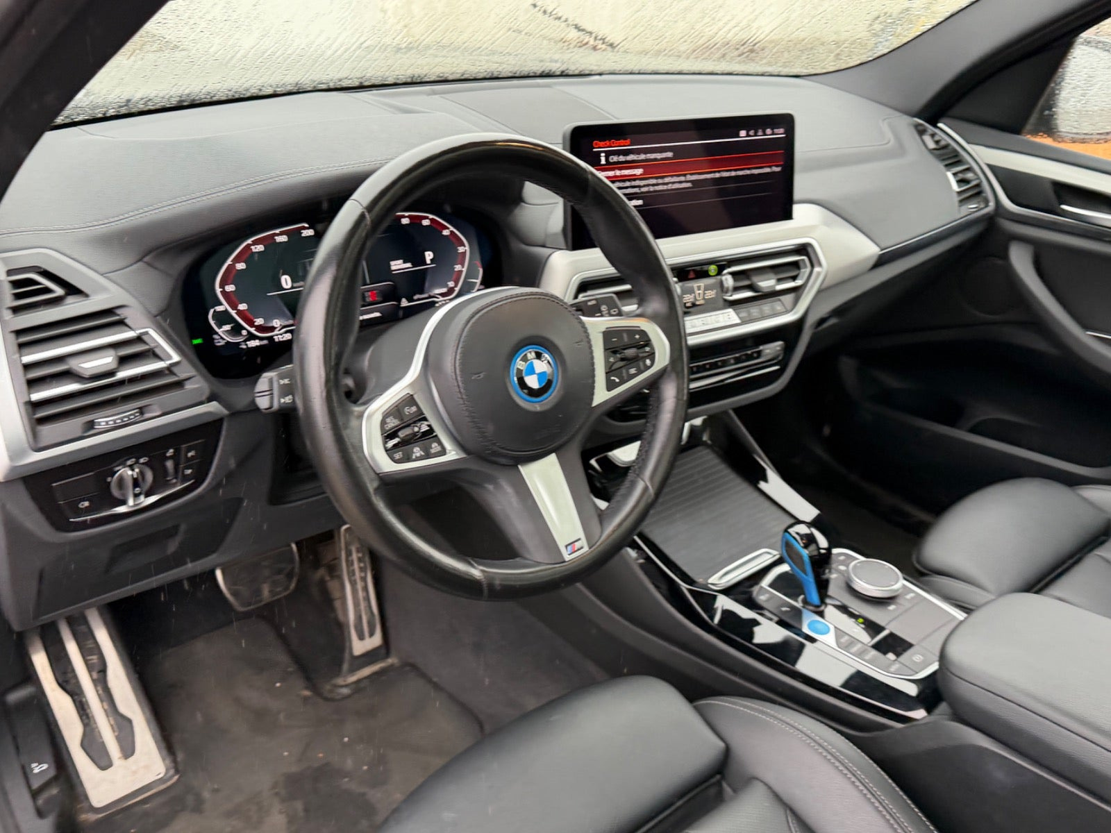 Blå BMW iX3 fra 2022