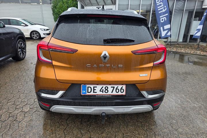 Bronze Renault Captur fra 2020