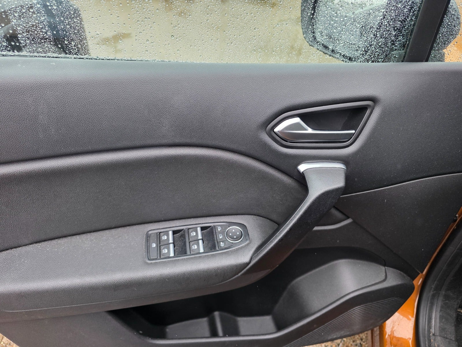 Bronze Renault Captur fra 2020
