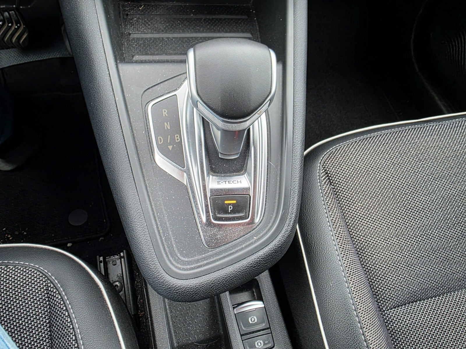Bronze Renault Captur fra 2020