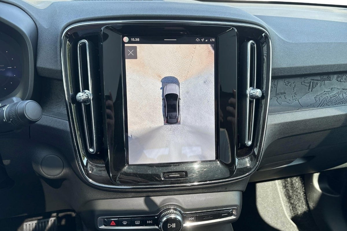Sort Volvo C40 fra 2023