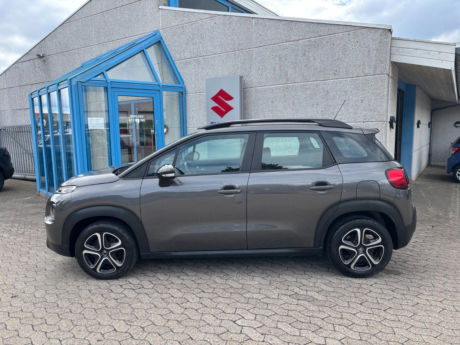 Grå Citroën C3 Aircross fra 2020