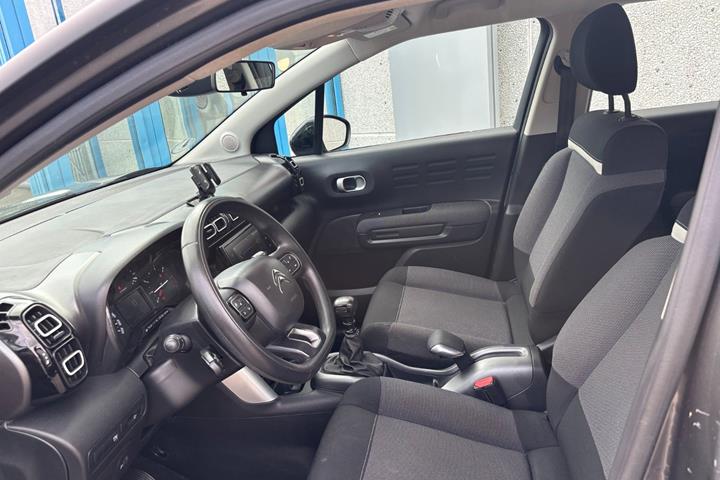 Grå Citroën C3 Aircross fra 2020