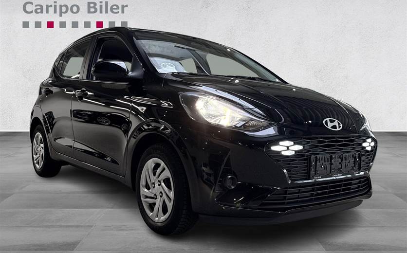 Hyundai i10 1,0 Essential 67HK 5d