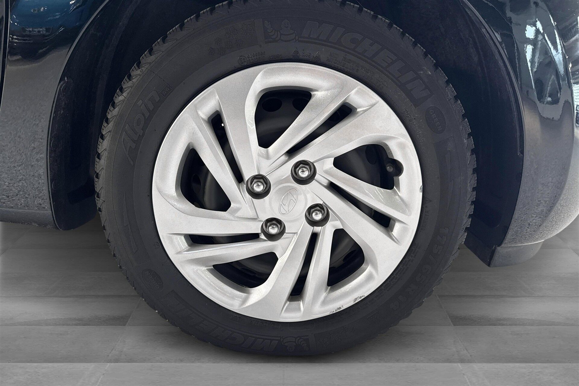 Sort Hyundai i10 fra 2024