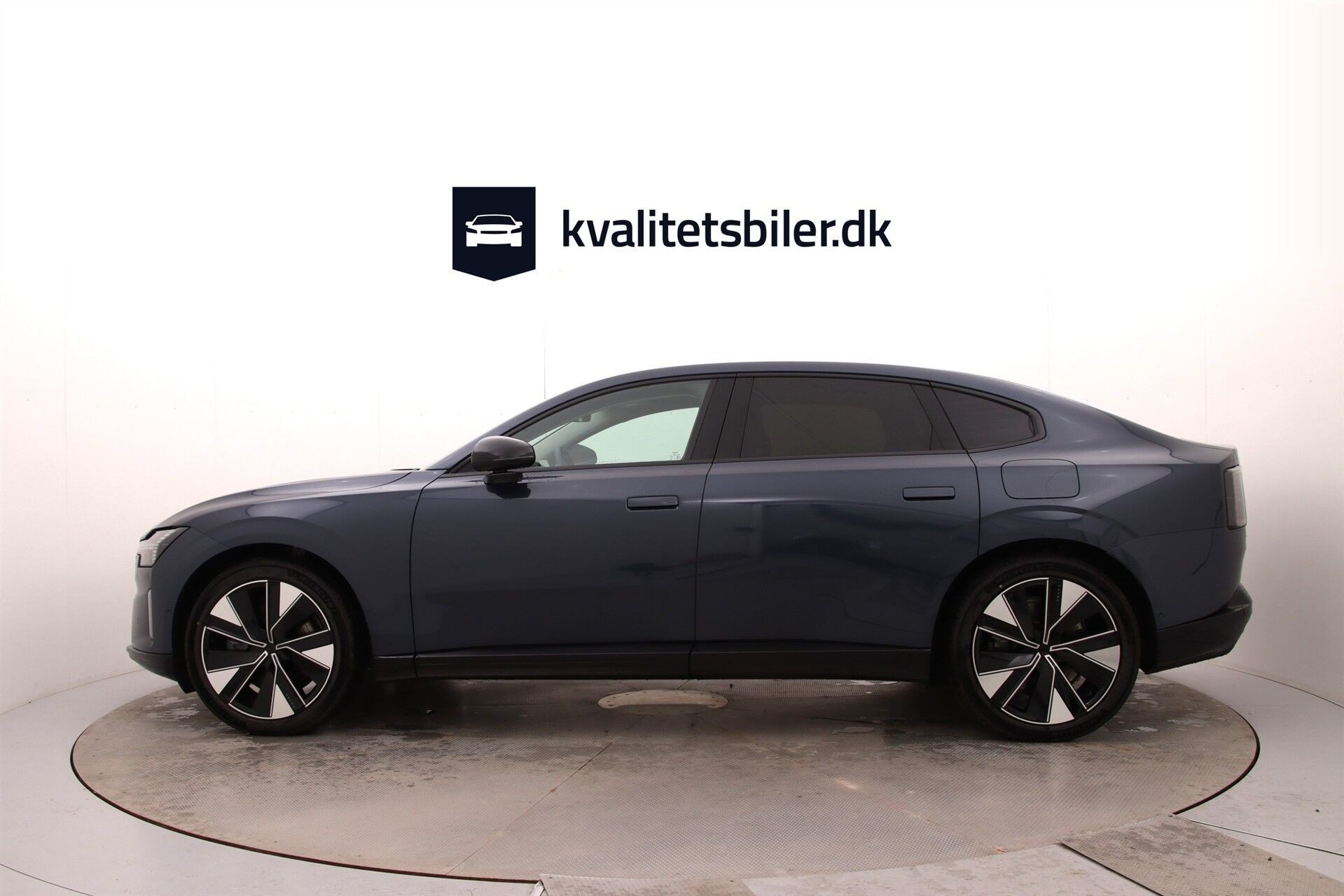 Blå Volvo ES90 fra 2026