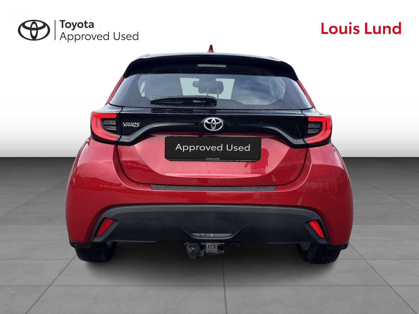 Rød Toyota Yaris fra 2021