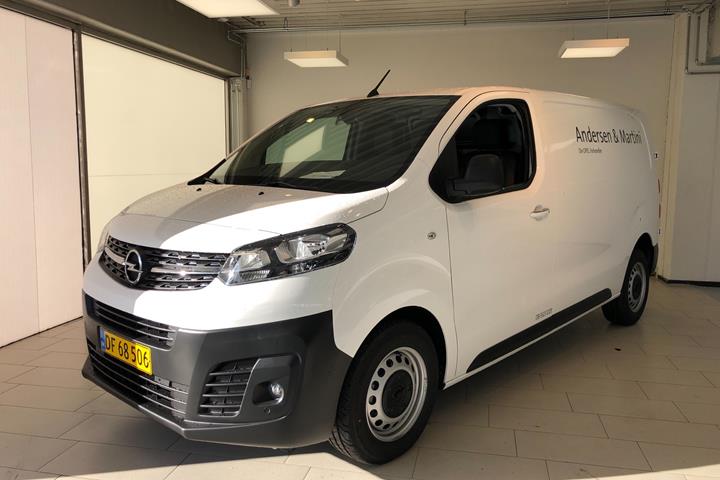 Hvid Opel Vivaro fra 2021
