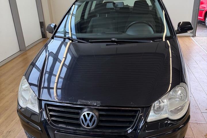 Sort VW Polo fra 2008