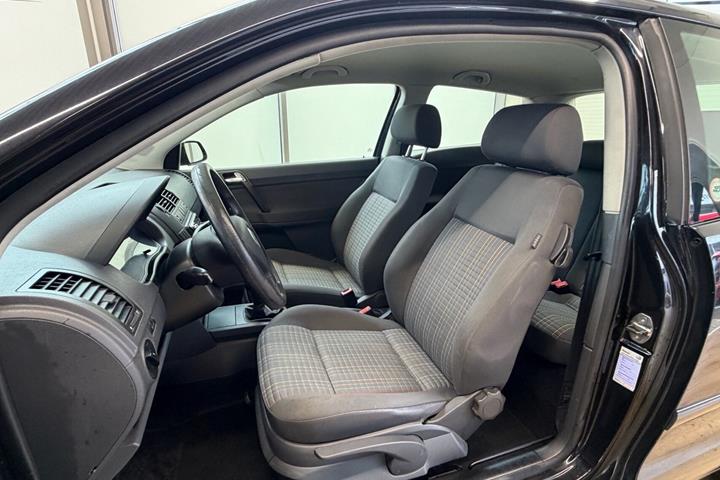 Sort VW Polo fra 2008