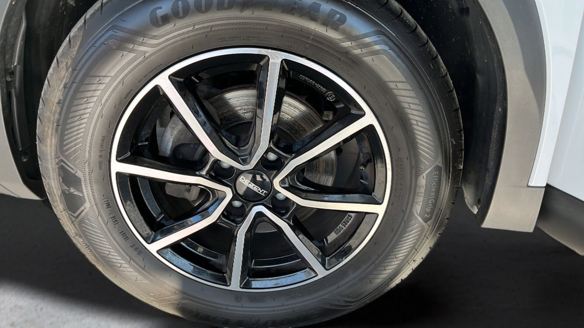 Hvid Peugeot 2008 fra 2024