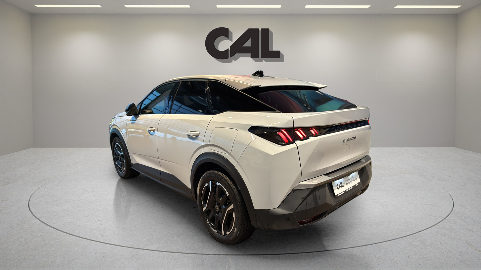 undefined Peugeot e-3008 fra 2024