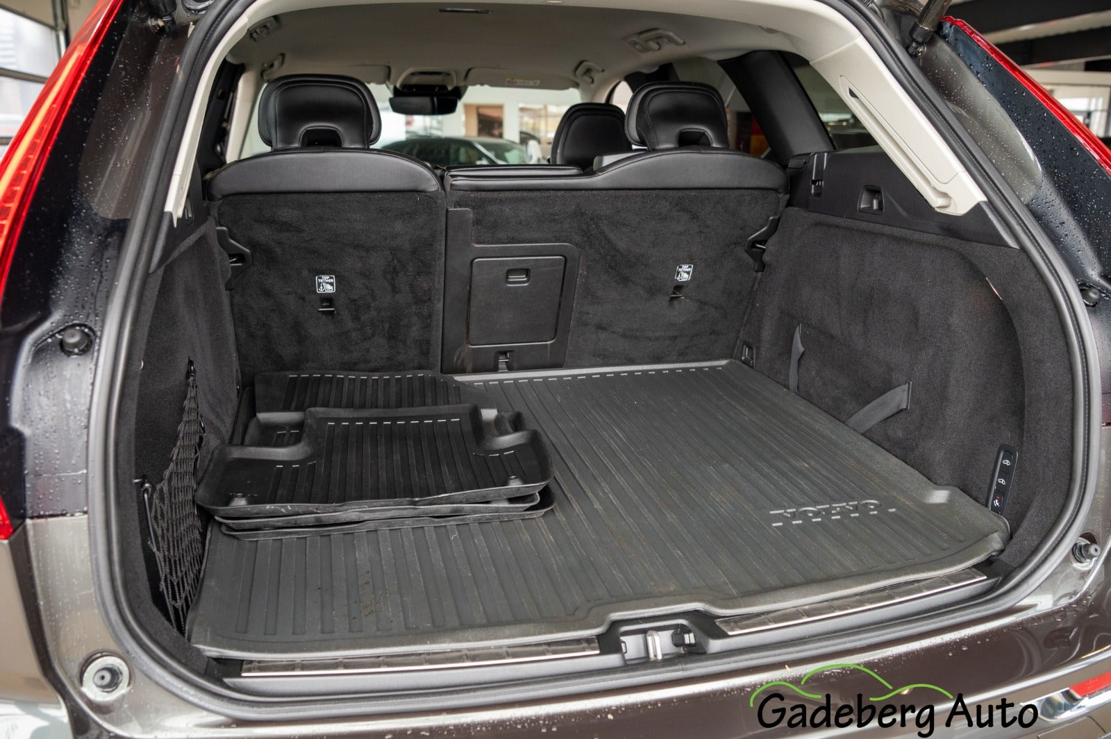 Grå Volvo XC60 fra 2018