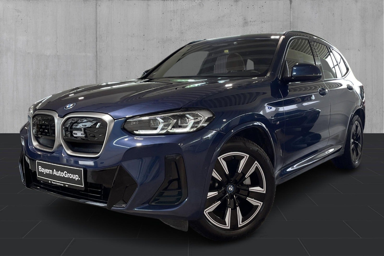 BMW iX3 Charged M-Sport