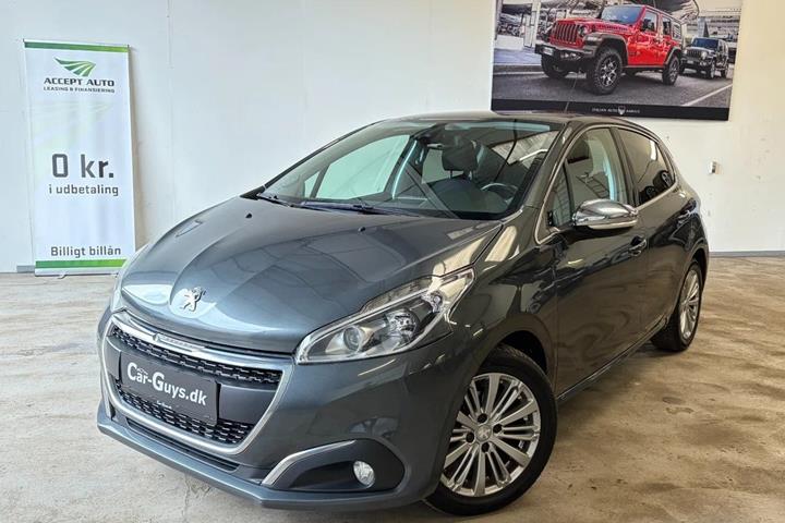 undefined Peugeot 208 fra 2017 set udefra