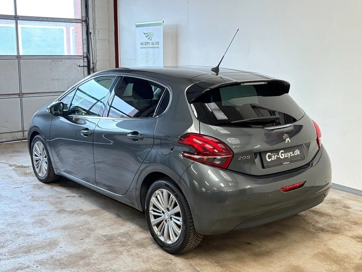 undefined Peugeot 208 fra 2017