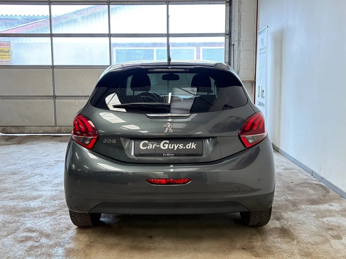 undefined Peugeot 208 fra 2017