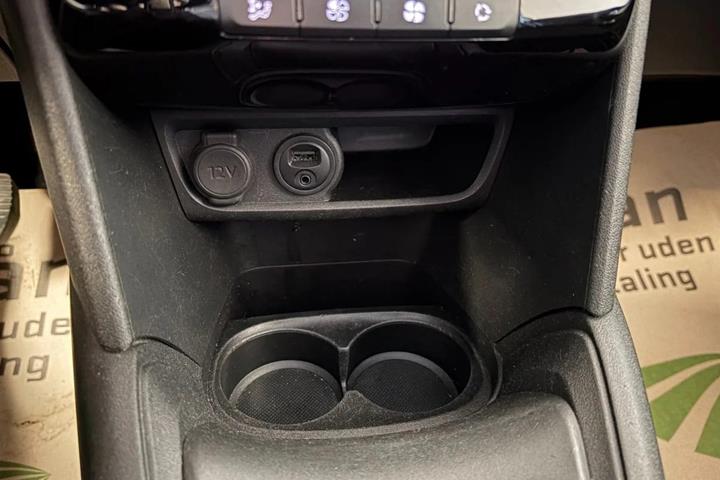 undefined Peugeot 208 fra 2017