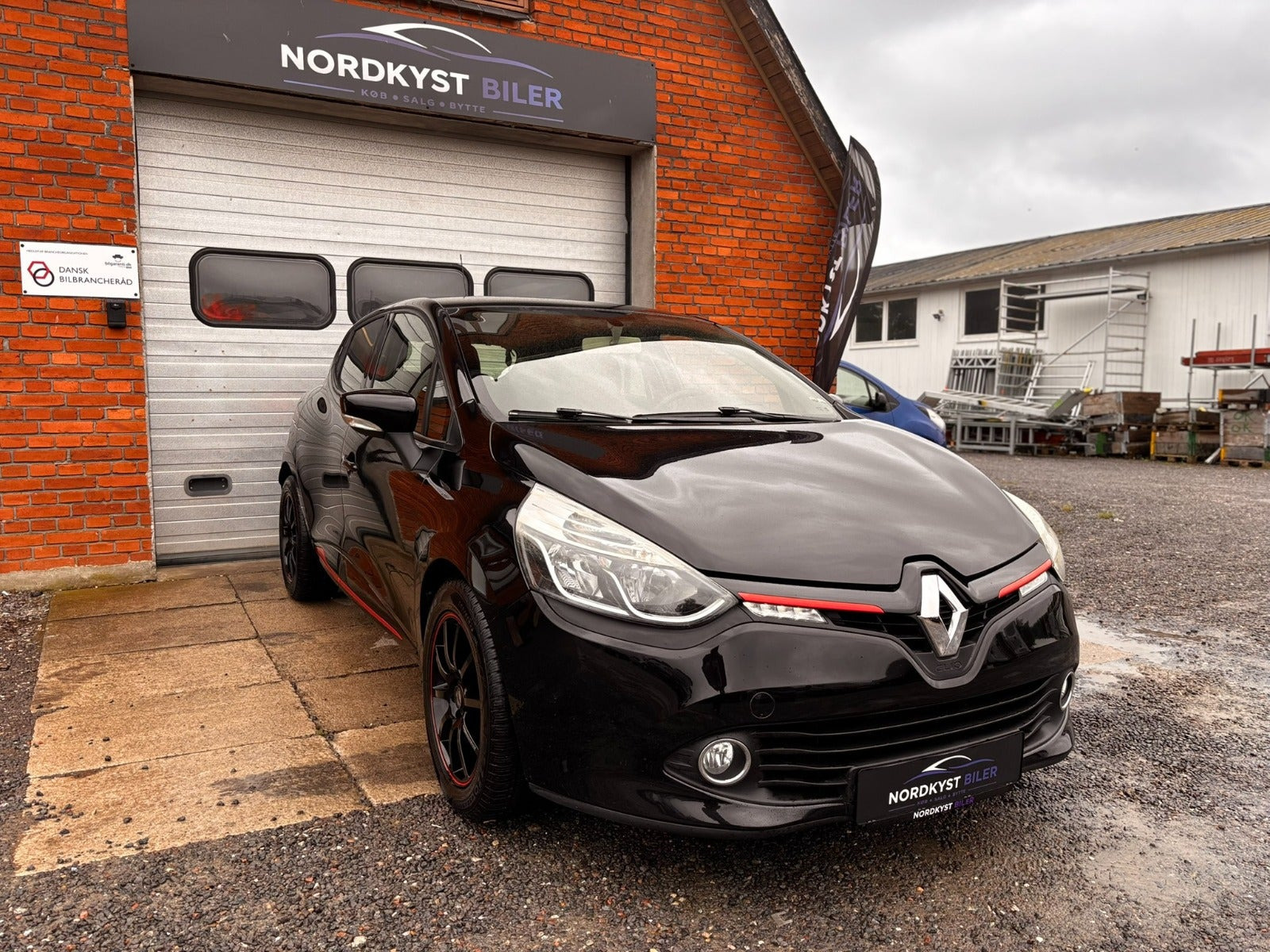Sort Renault Clio IV fra 2013