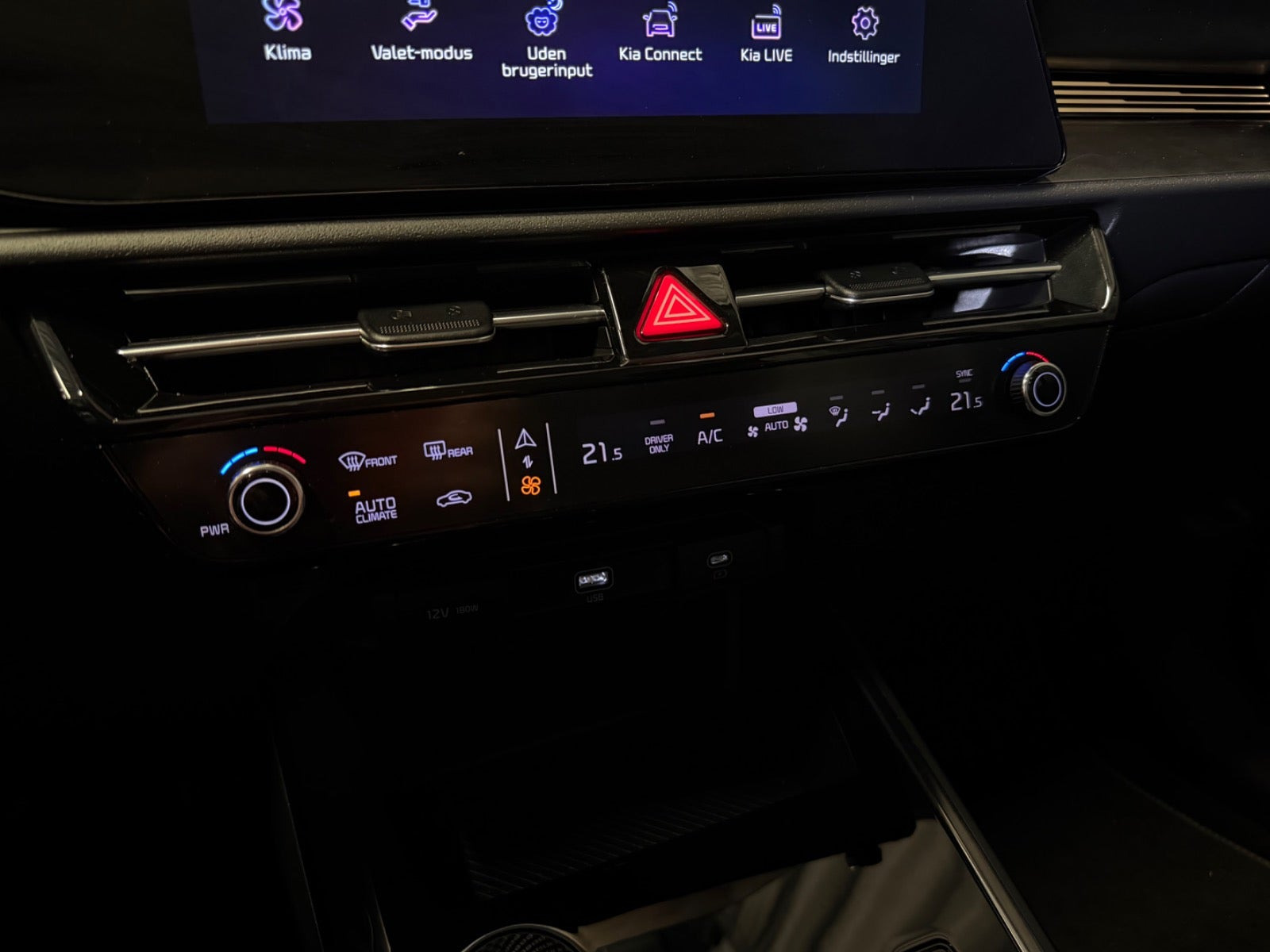 Sort Kia Niro fra 2023