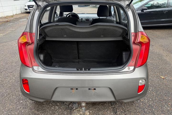 Grøn Kia Picanto fra 2013