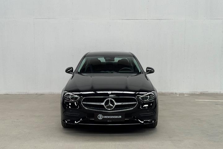 Sort Mercedes C300 e fra 2022