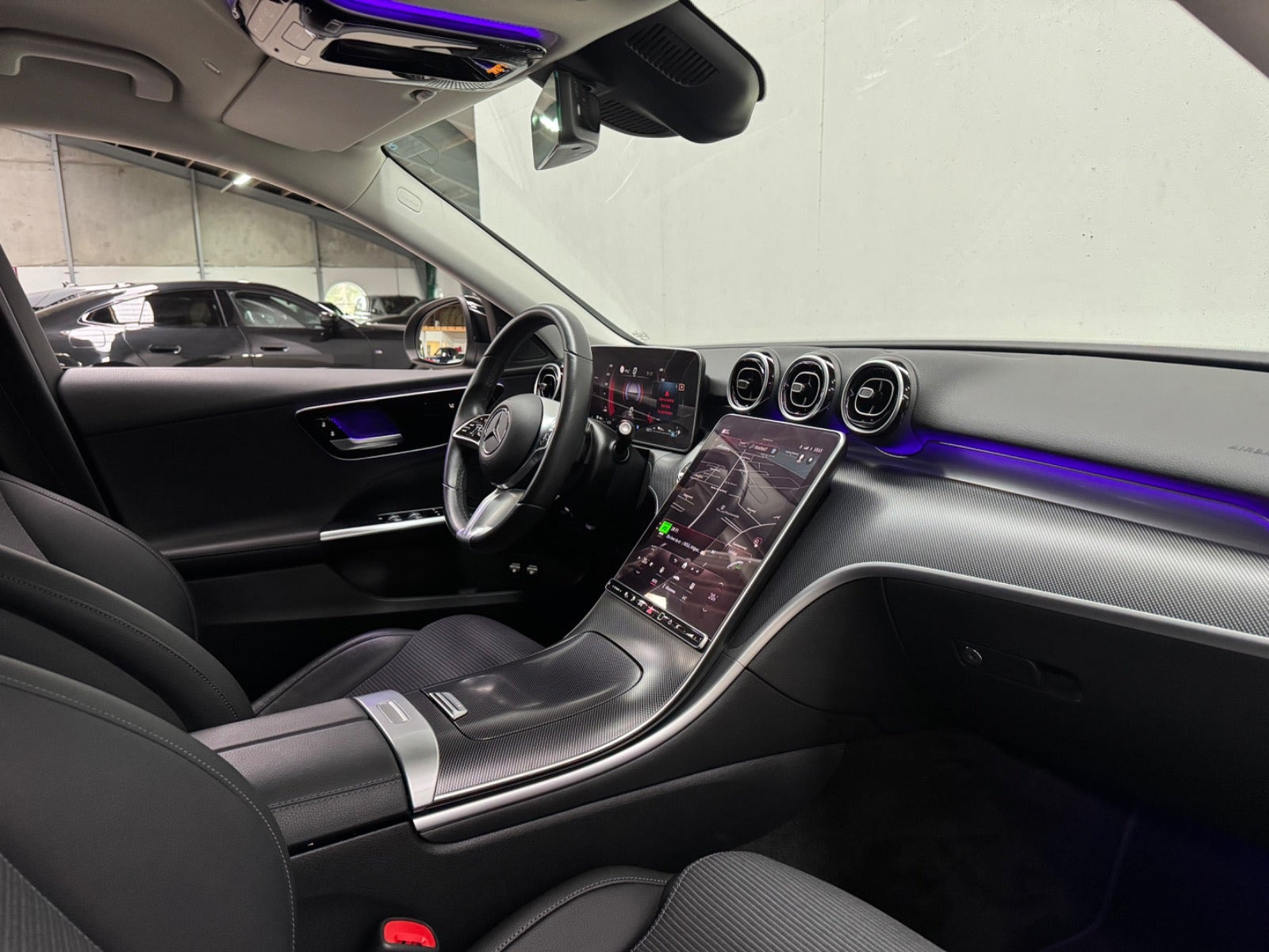Sort Mercedes C300 e fra 2022