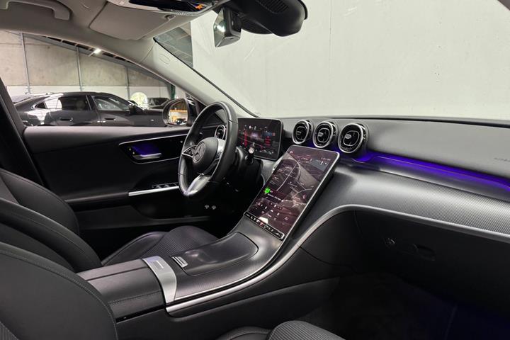 Sort Mercedes C300 e fra 2022