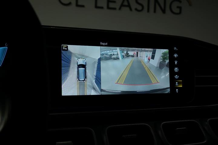 Sort Mercedes GLE53 fra 2020