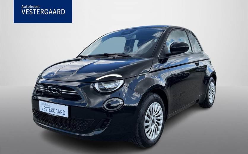Fiat 500e 24 Action