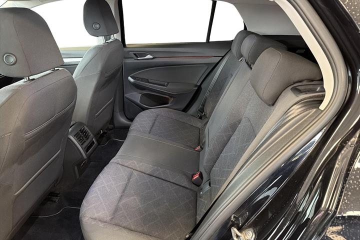 Sort VW Golf VIII fra 2022