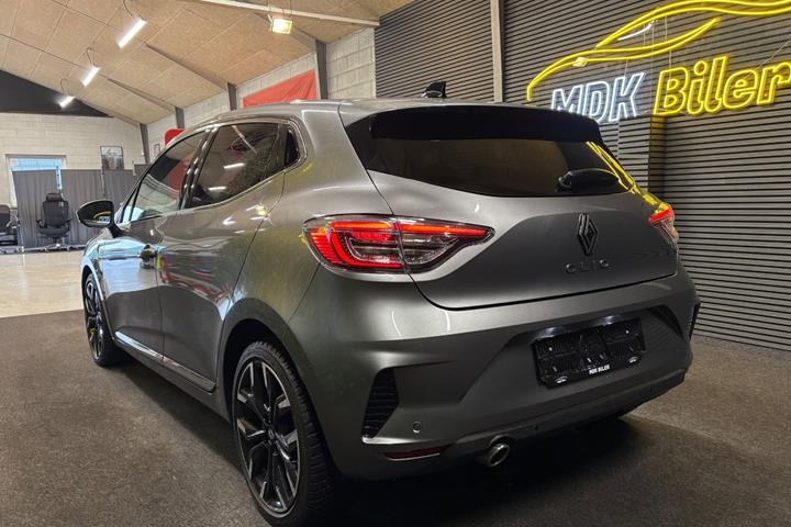 undefined Renault Clio V fra 2023