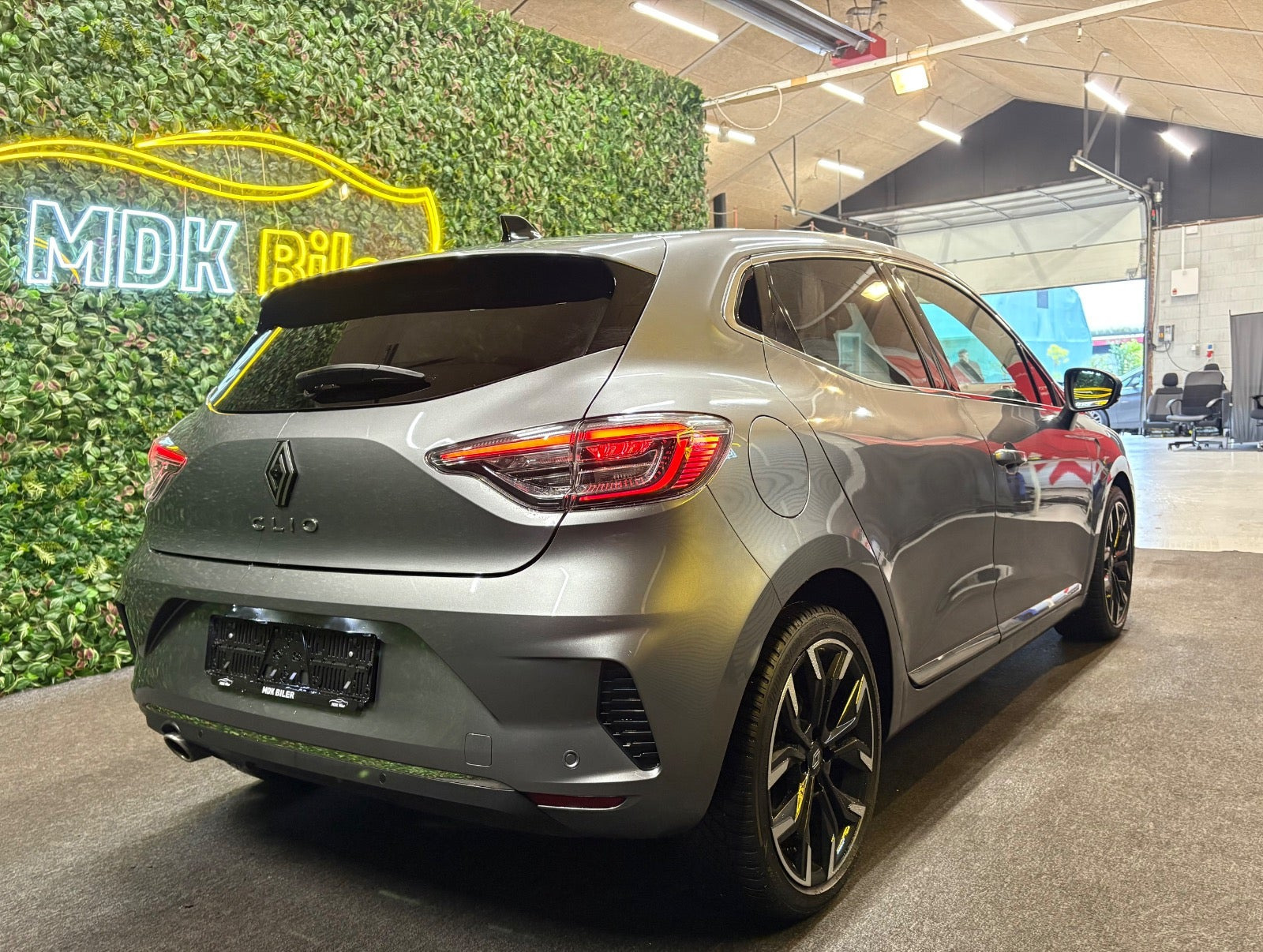 undefined Renault Clio V fra 2023