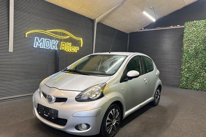 undefined Toyota Aygo fra 2010