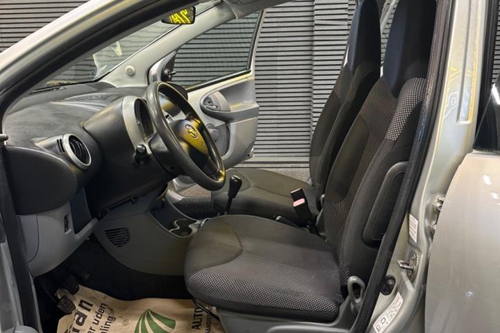 undefined Toyota Aygo fra 2010