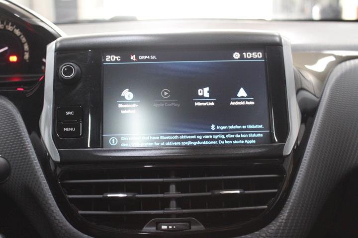 Grå Peugeot 208 fra 2018